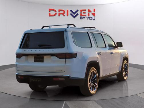 2023 Jeep Wagoneer Series III