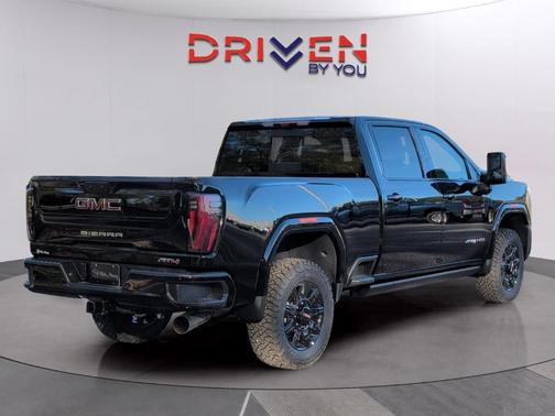 2026 GMC Sierra 2500 AT4