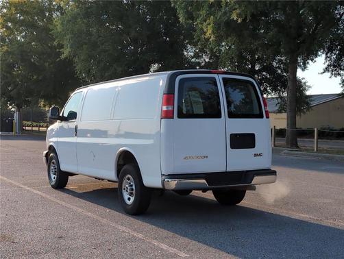 2023 GMC Savana 2500 Work Van
