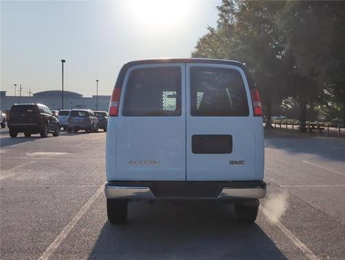 2023 GMC Savana 2500 Work Van