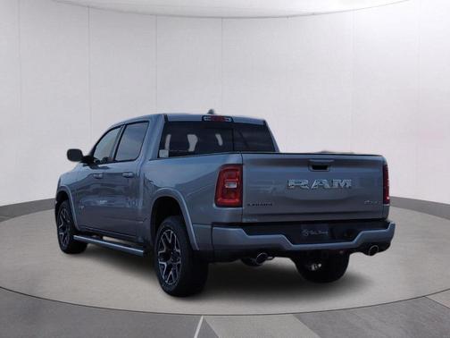 Billet Silver Metallic Clearcoat 2026 RAM 1500 Laramie
