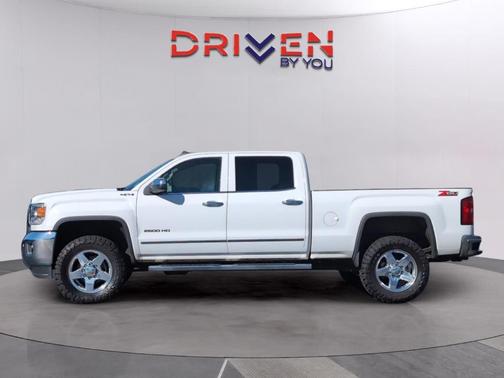 Summit White 2015 GMC Sierra 2500 SLT