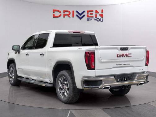 Summit White 2026 GMC Sierra 1500 SLT