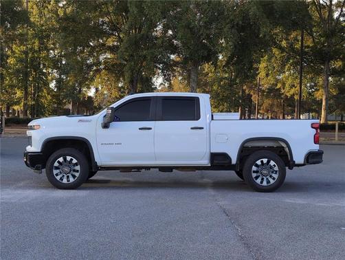 2024 Chevrolet Silverado 2500 Custom