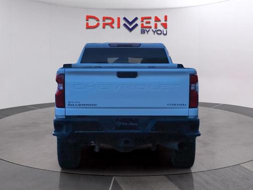 2024 Chevrolet Silverado 2500 Custom