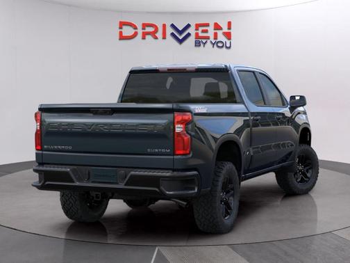Cypress 2026 Chevrolet Silverado 1500 Custom Trail Boss