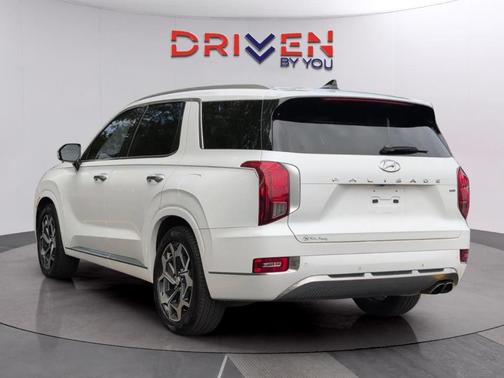 Hyper White 2022 Hyundai PALISADE Calligraphy