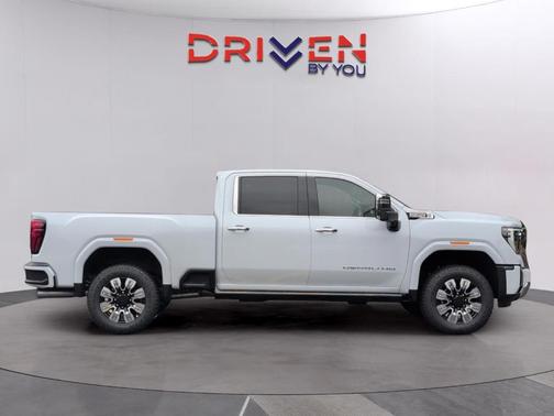 Glacier White 2026 GMC Sierra 2500 Denali