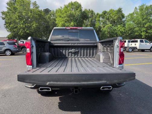 Sterling Gray Metallic 2026 Chevrolet Silverado 1500 LT Trail Boss