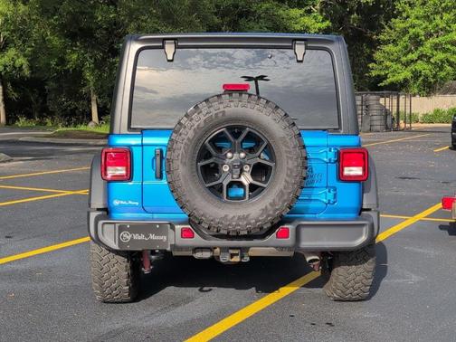 Hydro Blue Pearlcoat 2025 Jeep Wrangler Sport