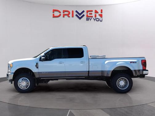 2022 Ford F-350 Lariat Super Duty