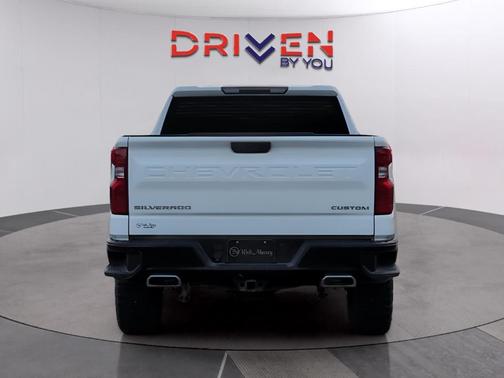 2023 Chevrolet Silverado 1500 Custom Trail Boss