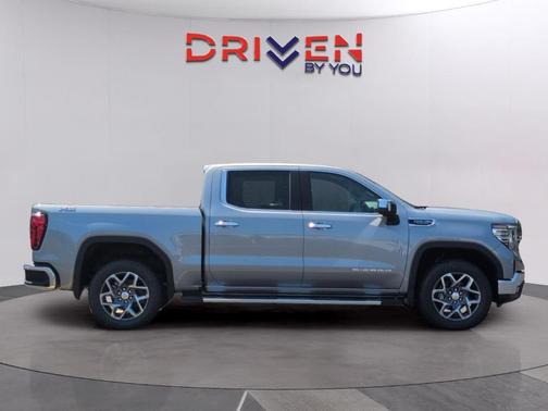 Sterling 2026 GMC Sierra 1500 SLT