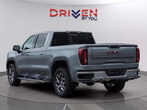 Sterling 2026 GMC Sierra 1500 SLT