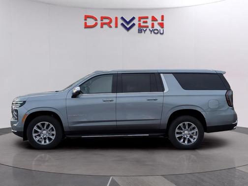 Sterling Gray Metallic 2026 Chevrolet Suburban Premier