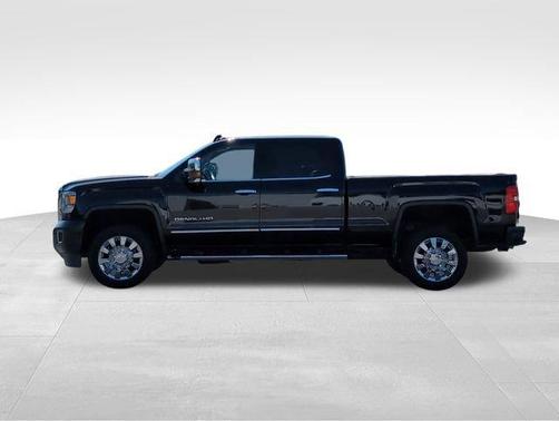 2016 GMC Sierra 2500 Denali