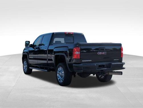 2016 GMC Sierra 2500 Denali
