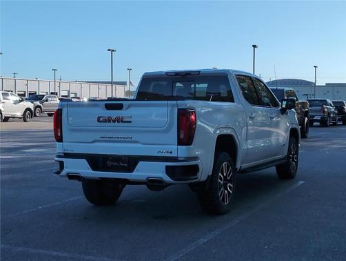 2022 GMC Sierra 1500 Limited AT4