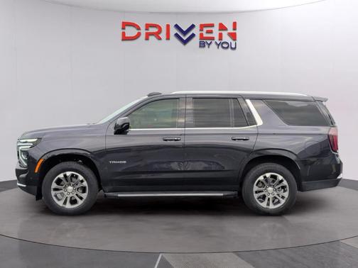 Dark Ash Metallic 2025 Chevrolet Tahoe LS