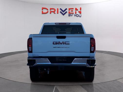 2026 GMC Sierra 2500 Pro