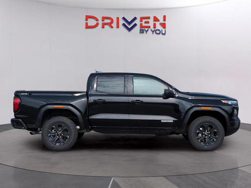2025 GMC Canyon 4WD Elevation