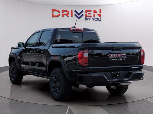 2025 GMC Canyon 4WD Elevation