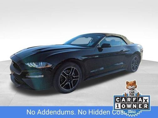 2022 Ford Mustang EcoBoost