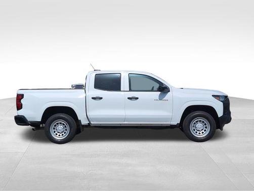 2024 Chevrolet Colorado WT
