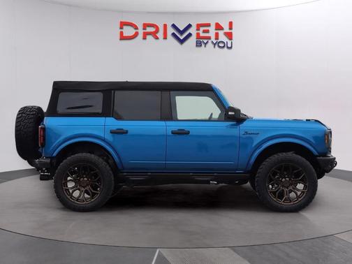 2023 Ford Bronco Badlands