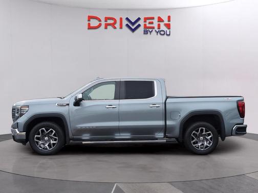 Sterling 2024 GMC Sierra 1500 SLT