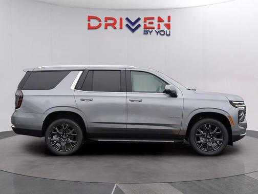 Sterling Gray Metallic 2026 Chevrolet Tahoe LT