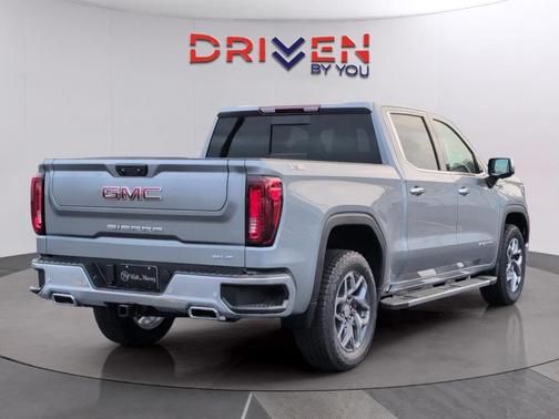 Sterling 2026 GMC Sierra 1500 SLT