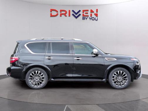 2023 Nissan Armada Platinum