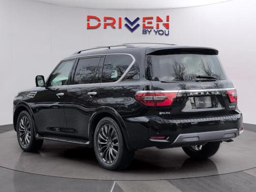 2023 Nissan Armada Platinum