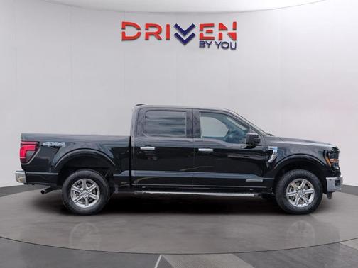 Agate Black 2024 Ford F-150 XLT
