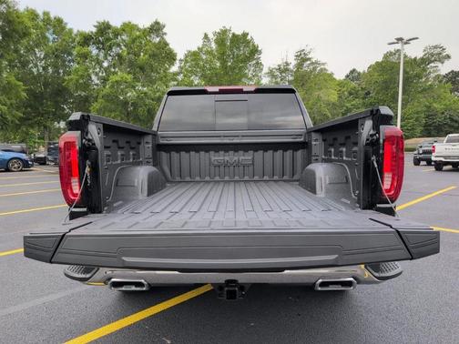 Onyx Black 2026 GMC Sierra 1500 SLT