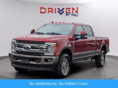 Ruby Red Metallic Tinted Clearcoat 2019 Ford F-350 King Ranch