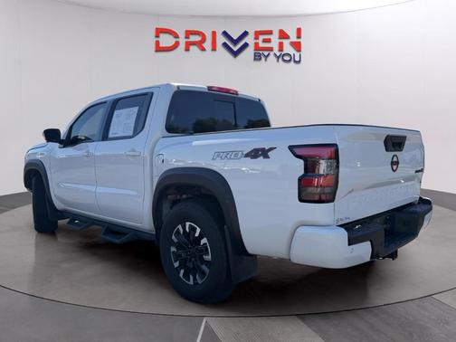 2024 Nissan Frontier PRO-4X