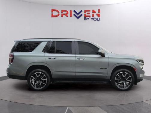 Sterling Gray Metallic 2024 Chevrolet Tahoe RST
