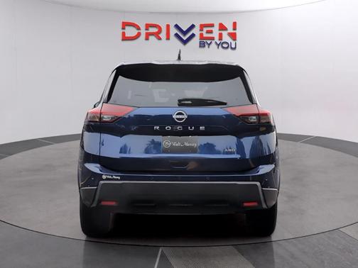 Deep Ocean Blue 2025 Nissan Rogue SV