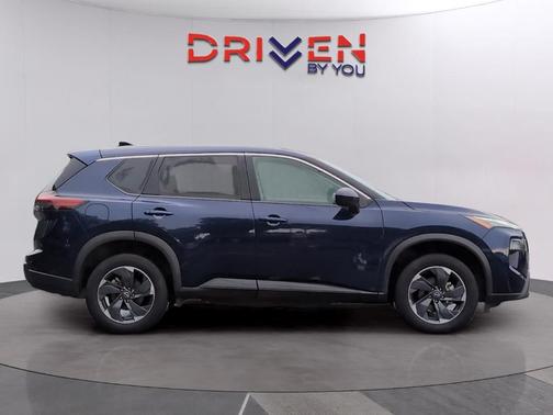 Deep Ocean Blue 2025 Nissan Rogue SV