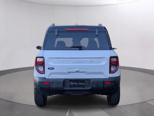 Oxford White 2026 Ford Bronco Sport Outer Banks