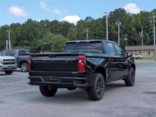 2025 Chevrolet Silverado 1500 Custom