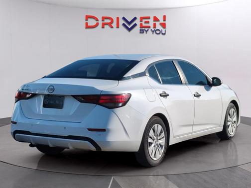 Cloud White 2024 Nissan Sentra S