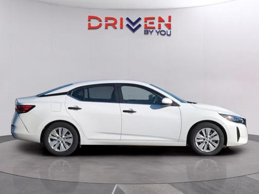 Cloud White 2024 Nissan Sentra S