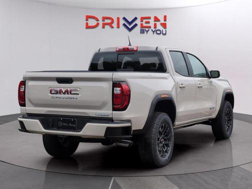 Dune 2026 GMC Canyon Elevation