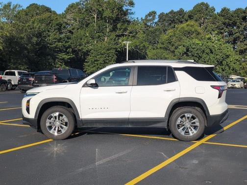 Summit White 2025 Chevrolet Equinox LT