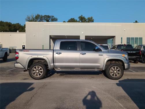 2017 Toyota Tundra Platinum