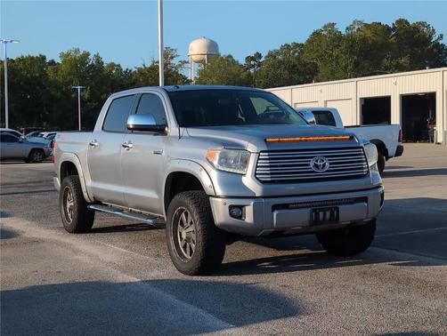 2017 Toyota Tundra Platinum