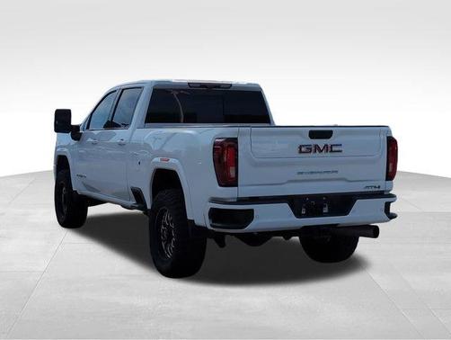 2023 GMC Sierra 2500 AT4